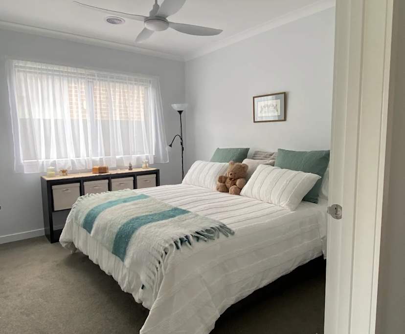 $275, Homestay, 4 bathrooms, Leopold VIC 3224