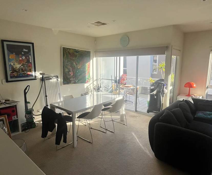 Unfurnished room with own bathroom