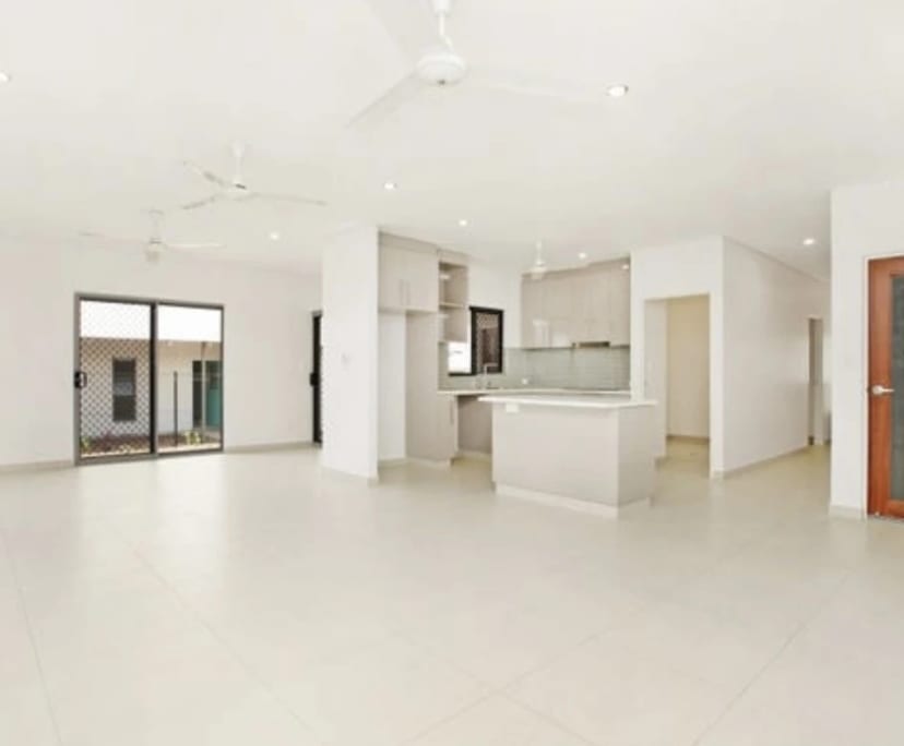Room with ensuite in a share house
