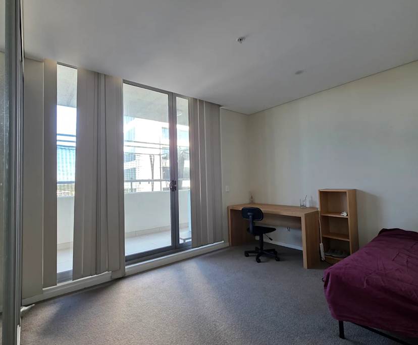 Furnished room in a share house
