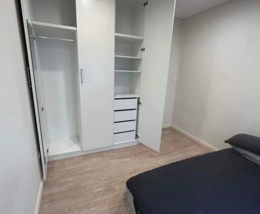 Unfurnished room with ensuite in a flatshare