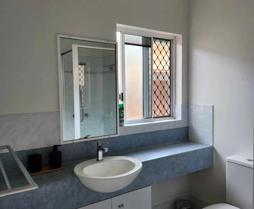 $290, Share-house, 3 bathrooms, Smithfield QLD 4878