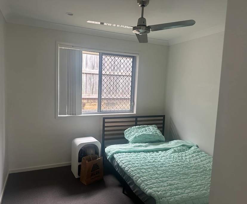 $280, Share-house, 3 bathrooms, Dakabin QLD 4503