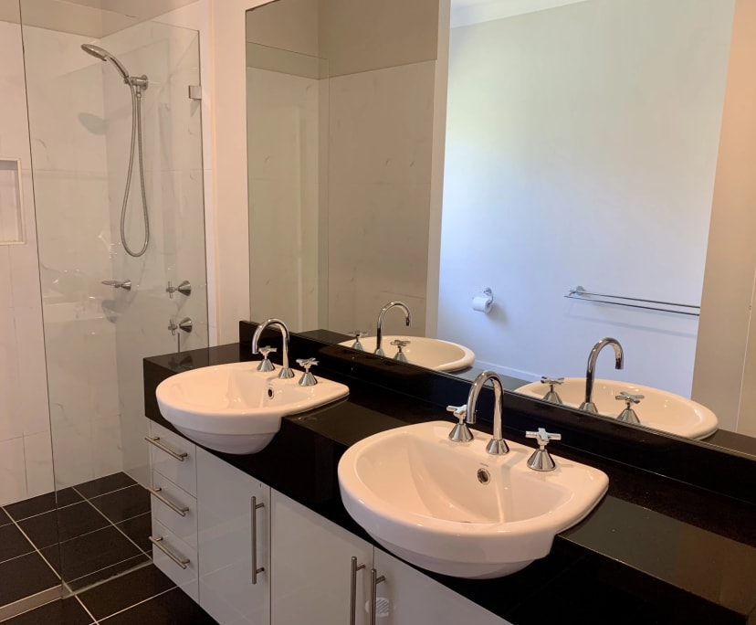 propertyImage