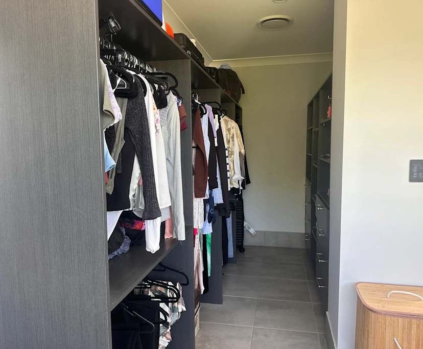 $650, Share-house, 4 bathrooms, Camp Hill QLD 4152