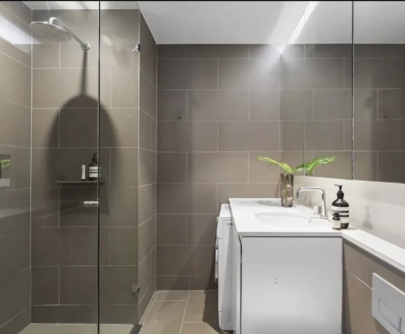 $400, Share-house, 2 bathrooms, Prahran VIC 3181