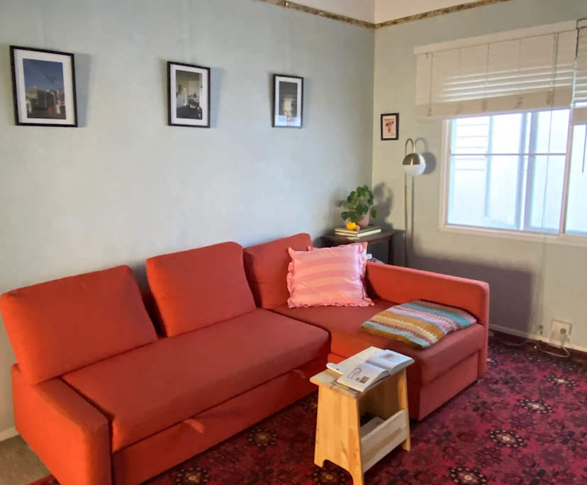 Unfurnished room in a flatshare