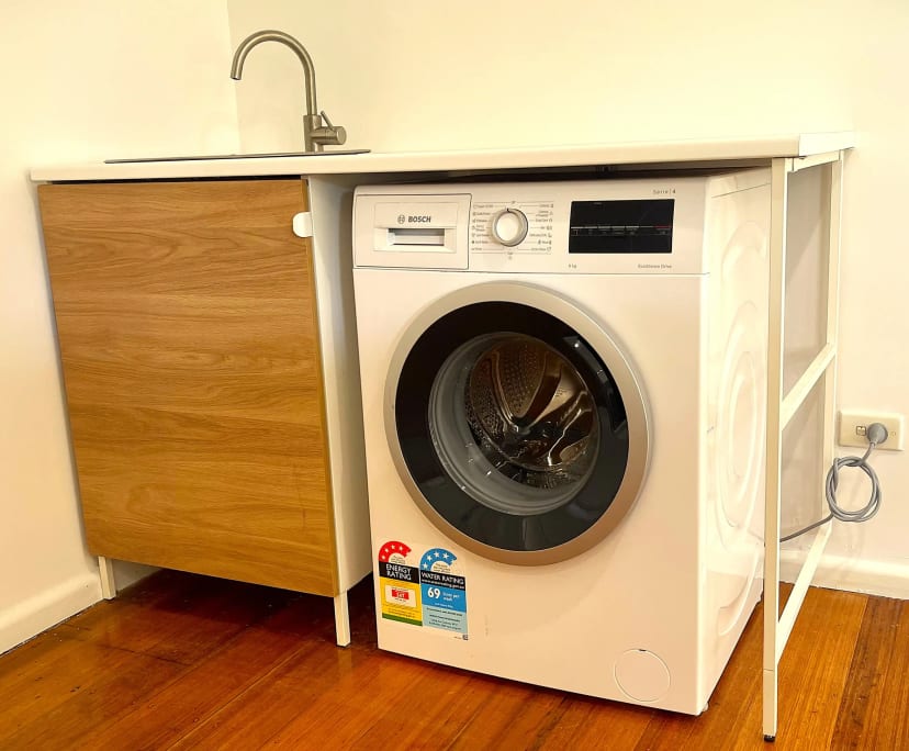 $350, Share-house, 6 bathrooms, Bentleigh East VIC 3165