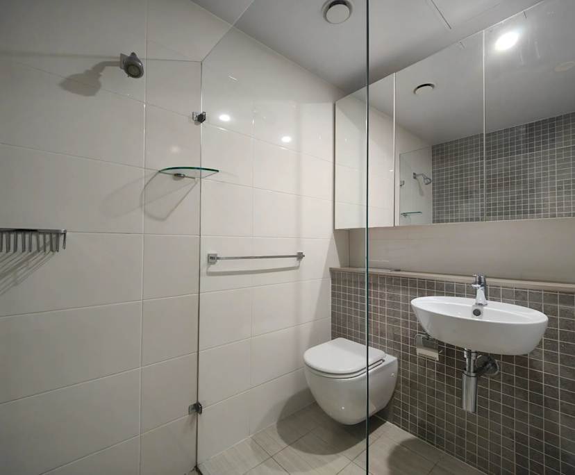 $900, 1-bed, 1 bathroom, Rhodes NSW 2138