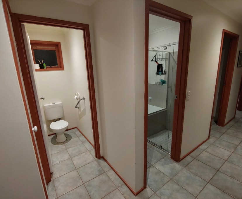 $110, Share-house, 3 bathrooms, Werribee VIC 3030