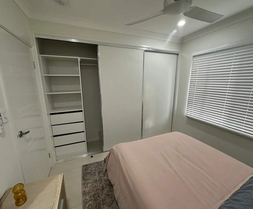 $250, Share-house, 4 bathrooms, Trinity Beach QLD 4879