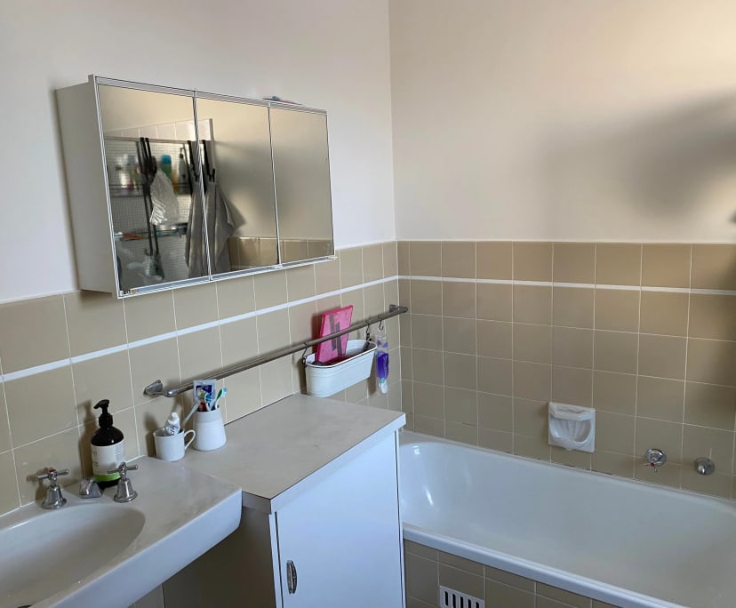 Unfurnished room in a share house