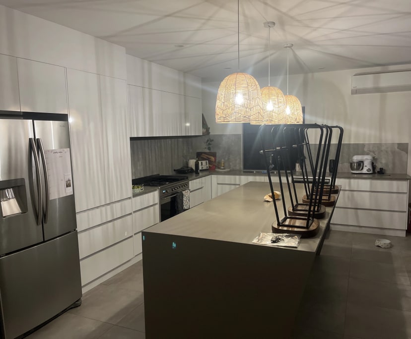 Room in a share house