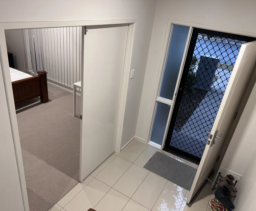 $300, Share-house, 4 bathrooms, North Lakes QLD 4509