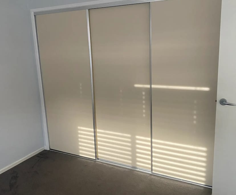 $300, Share-house, 4 bathrooms, Springfield Lakes QLD 4300