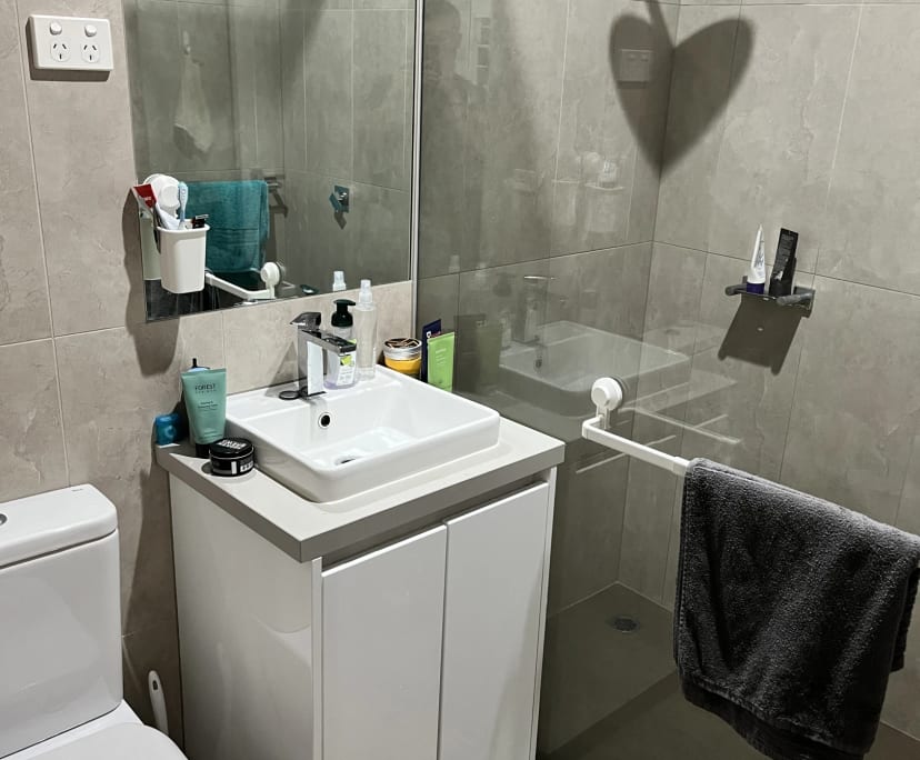 $268, Flatshare, 3 bathrooms, Glen Iris VIC 3146