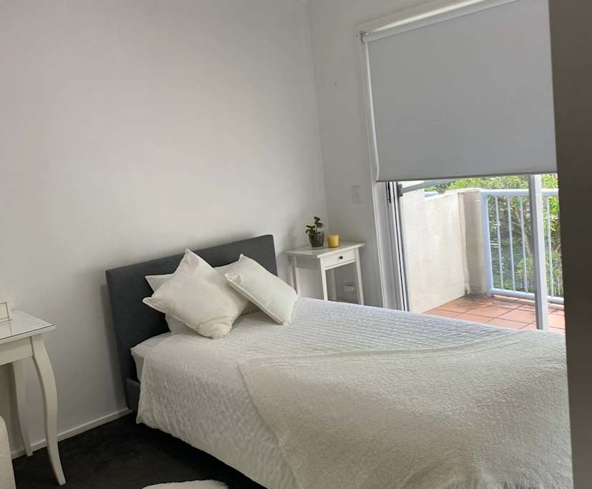 Furnished room with own bathroom