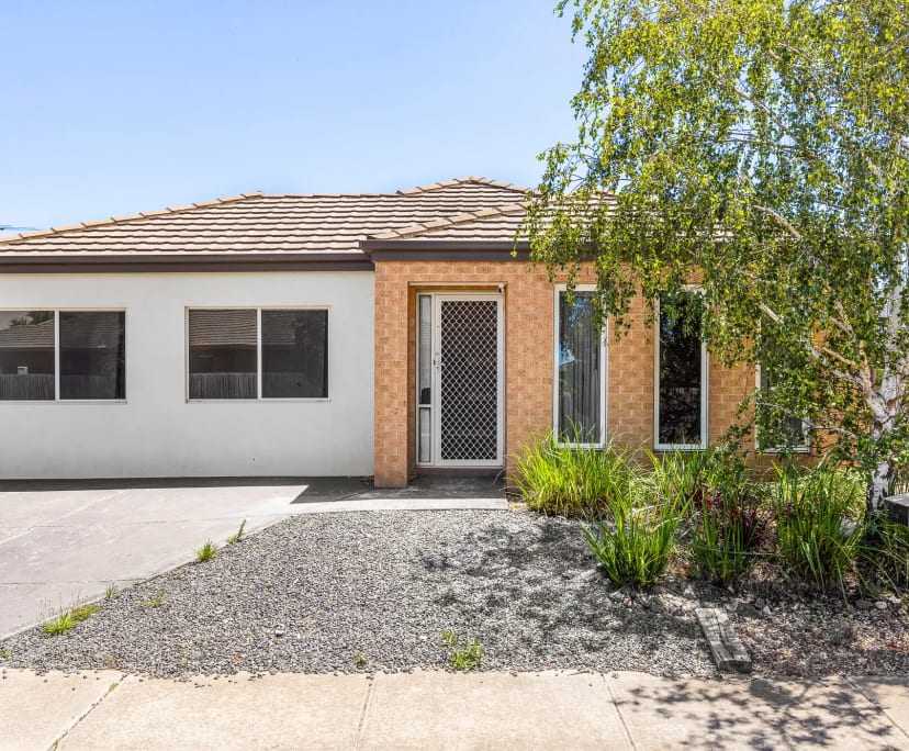 propertyImage