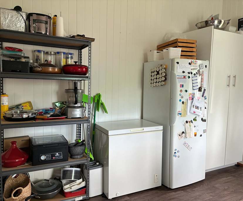 Unfurnished room in a share house