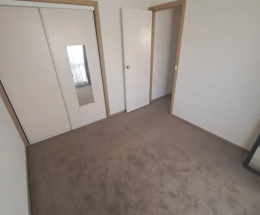 Unfurnished room with own bathroom