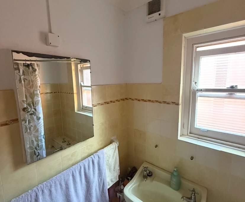 $300, Flatshare, 3 bathrooms, Cremorne Point NSW 2090