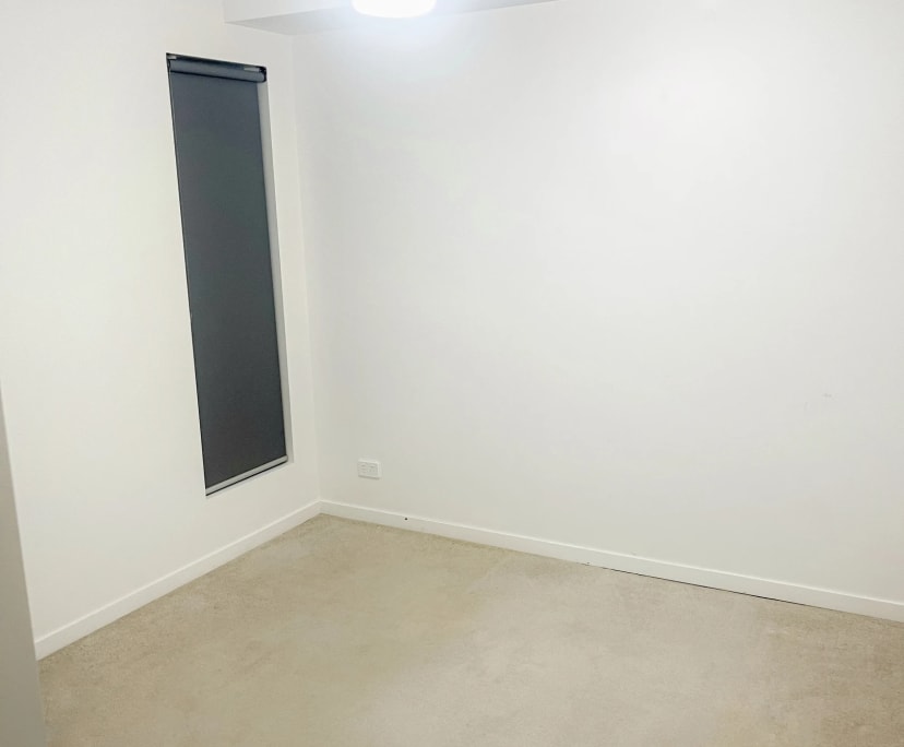 Room for Rent in Fairfield, Brisbane 260, Flexibl...