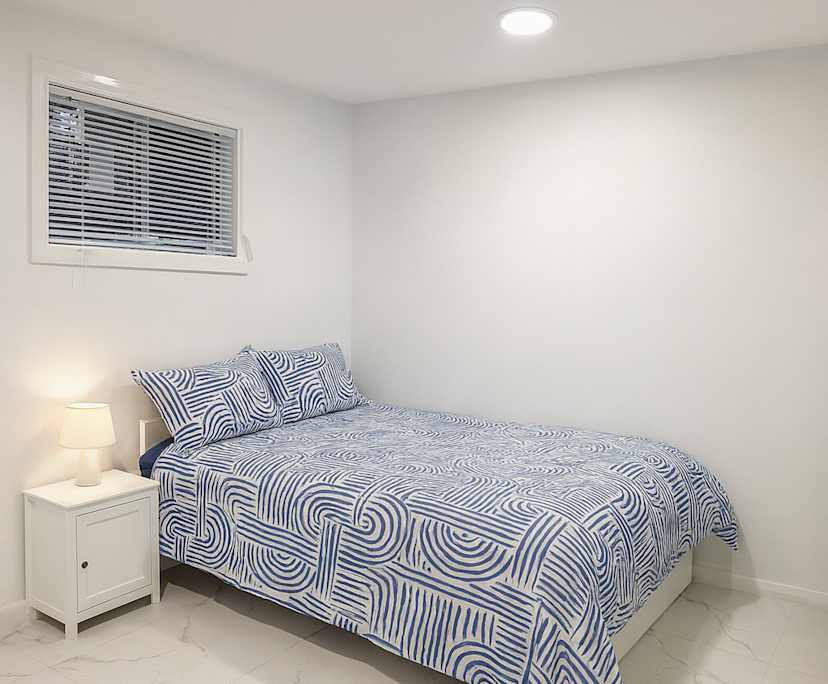 $240, Share-house, 6 bathrooms, Green Valley NSW 2168