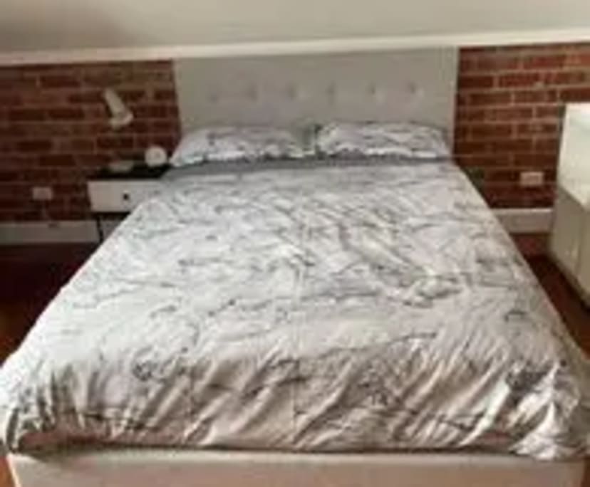 $375, Student-accommodation, 1 bathroom, Coburg North VIC 3058