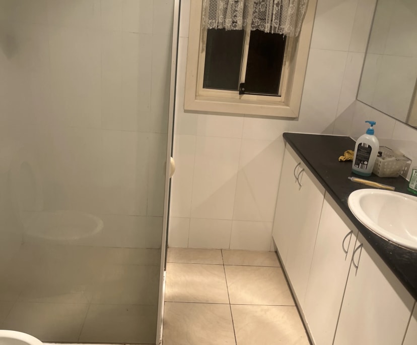 Room with ensuite in a share house