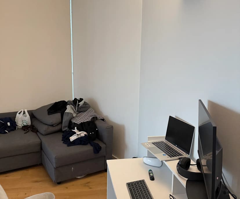 Whole property with 2 rooms for rent