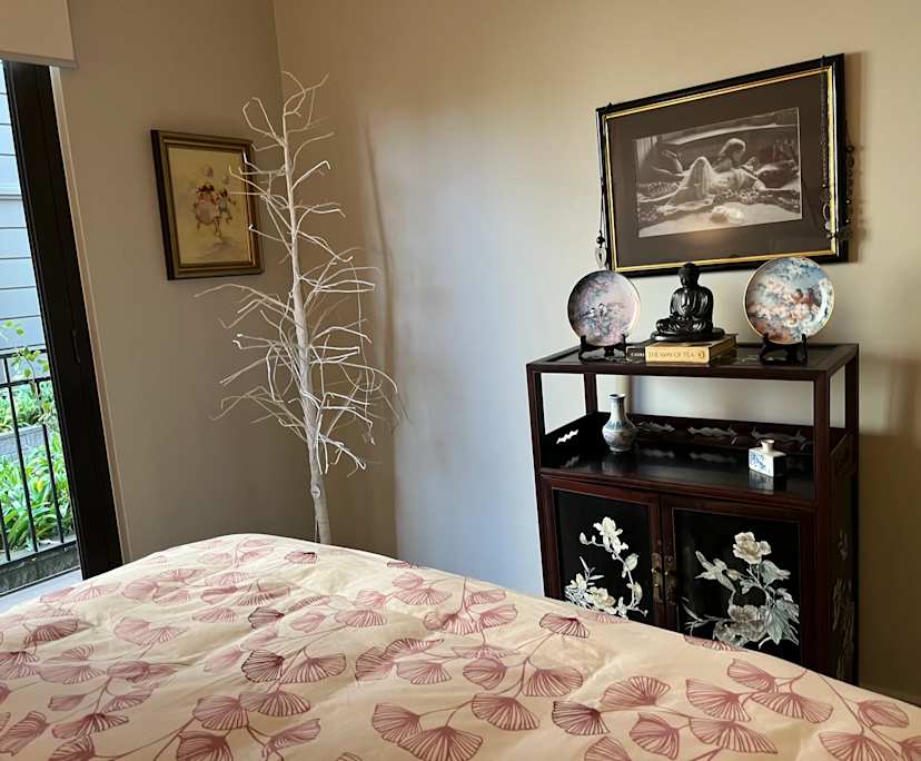 Furnished room in a share house