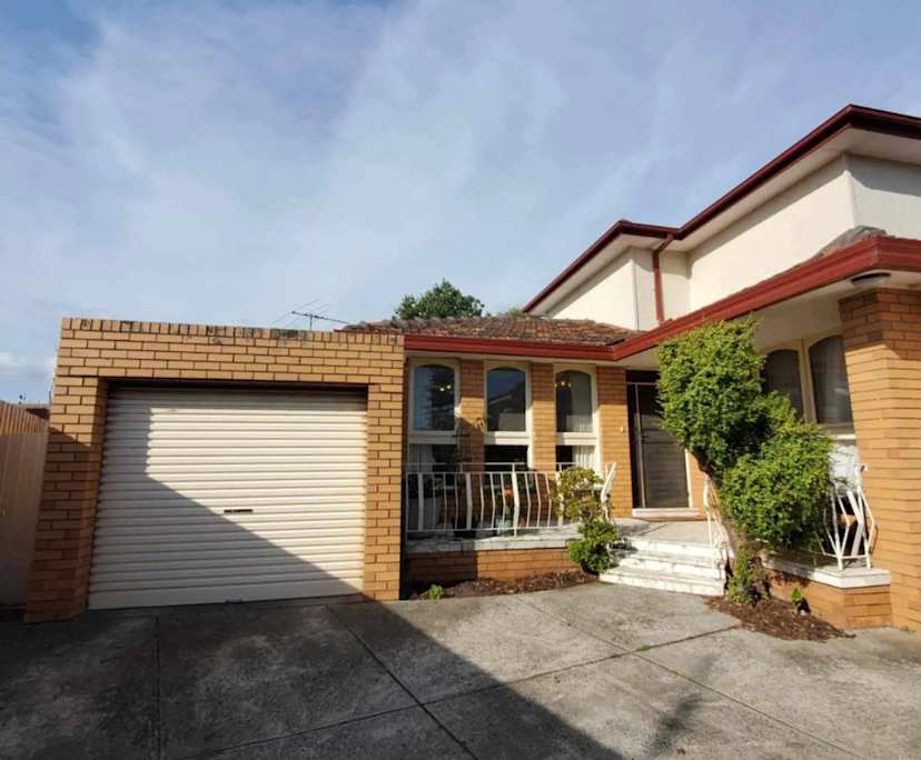 Unfurnished room in a share house