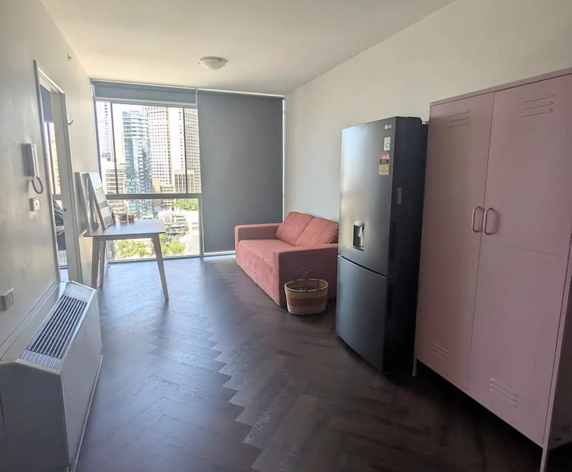 $350, Flatshare, 2 bathrooms, Melbourne VIC 3000