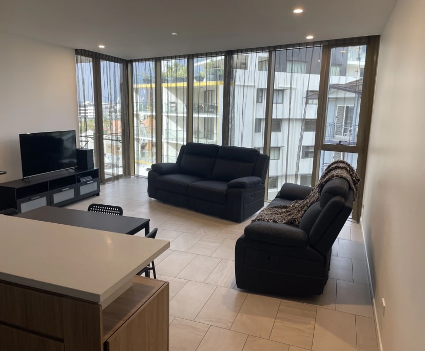 $450, Flatshare, 2 bathrooms, Kangaroo Point QLD 4169