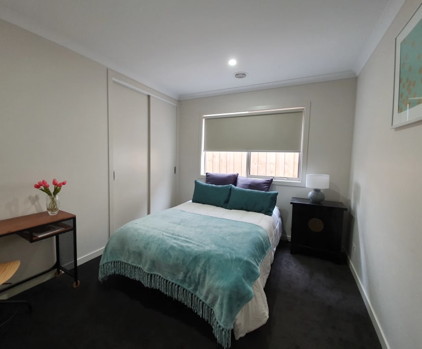 Room for Rent in Greenvale, Melbourne 250, Flexib...