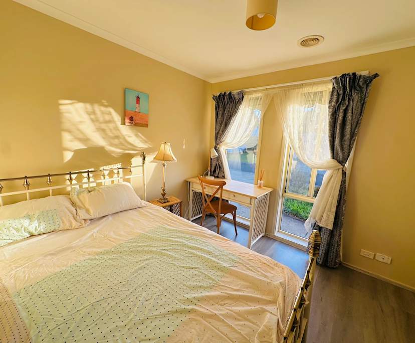 $200, Share-house, 4 bathrooms, Cranbourne West VIC 3977