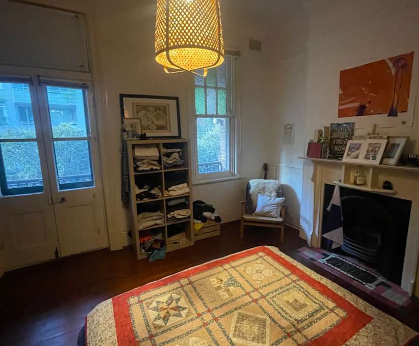 Furnished room in a share house