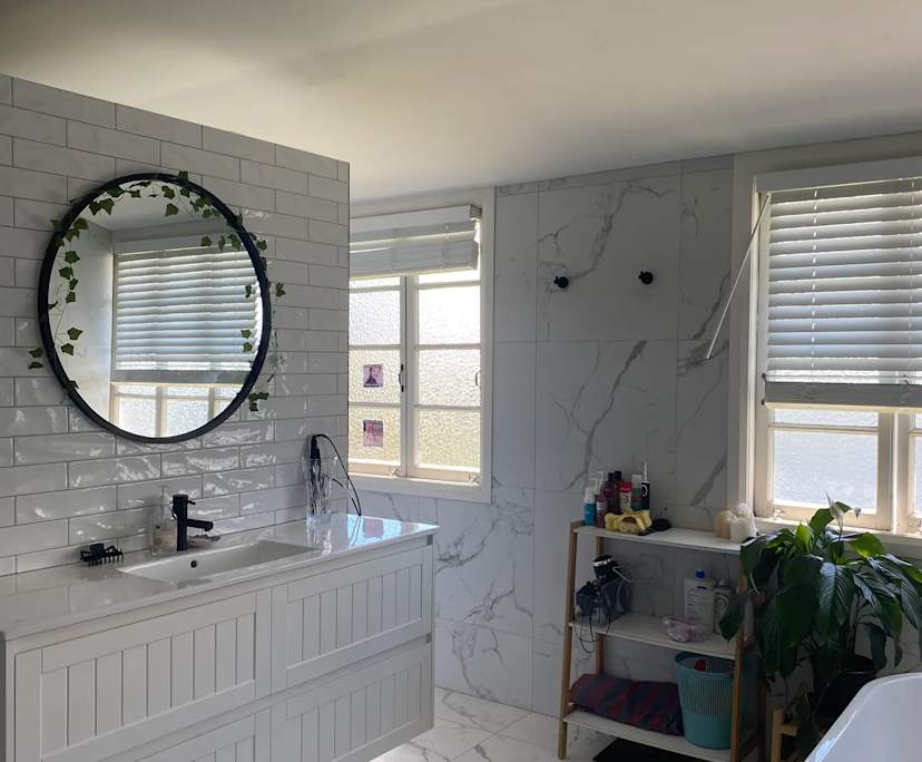 $220, Share-house, 2 bathrooms, Windsor QLD 4030