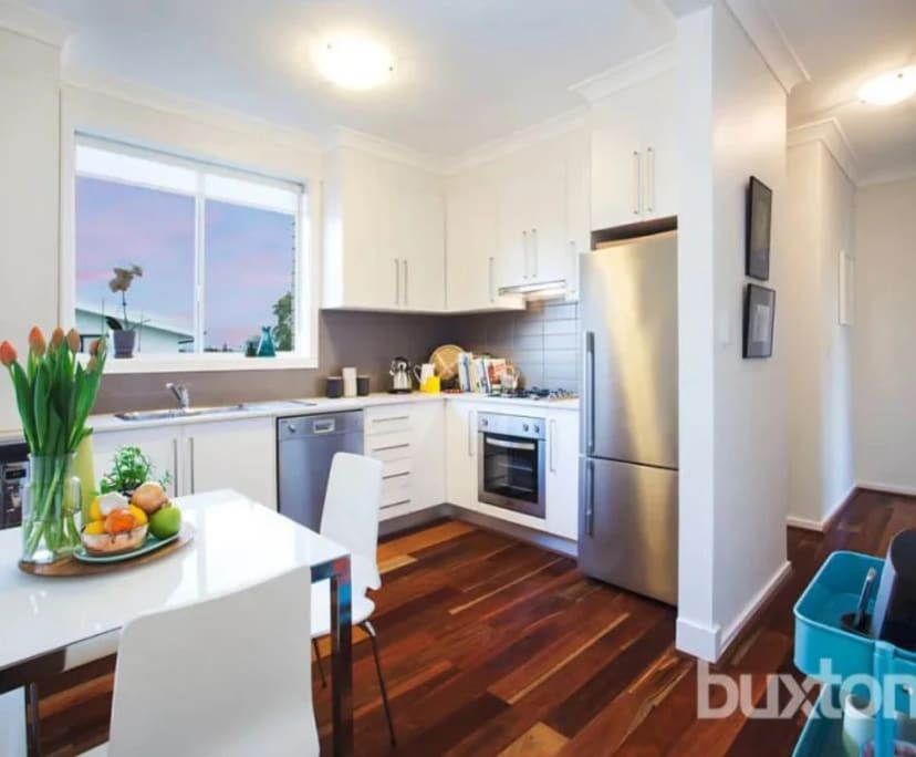 Unfurnished room in a flatshare