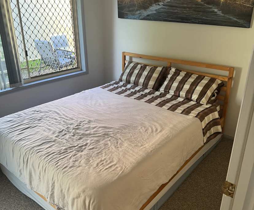 $350, Share-house, 3 bathrooms, Tweed Heads South NSW 2486