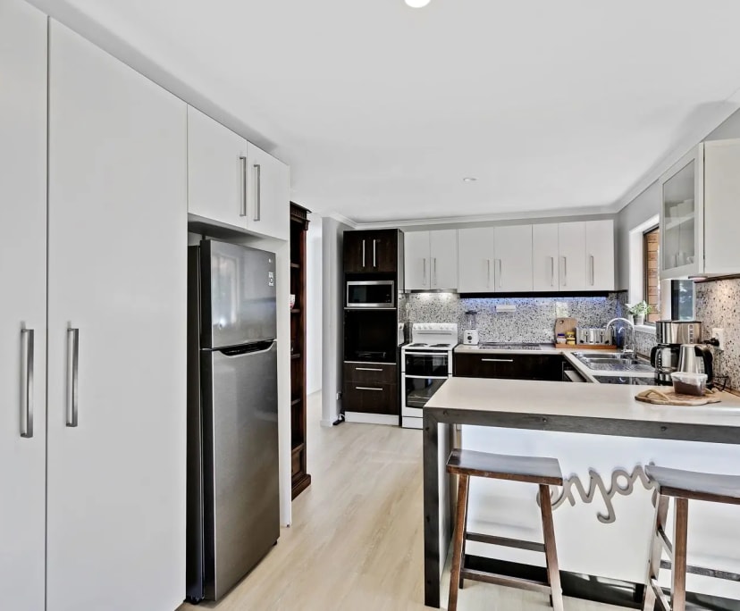 Furnished room in a share house