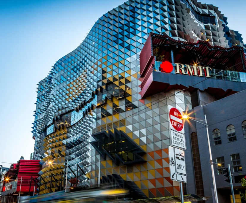 $499, 1-bed, 1 bathroom, Melbourne VIC 3000