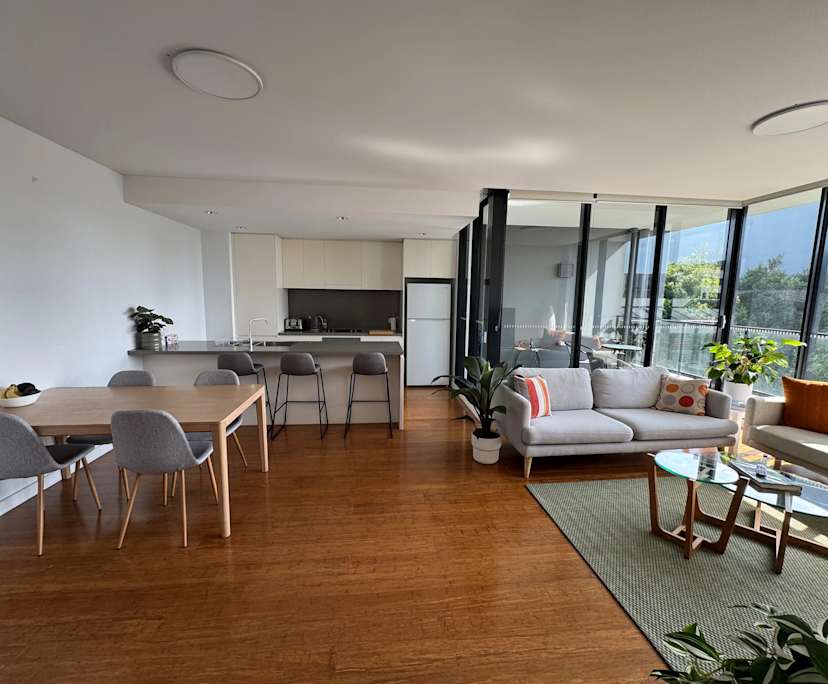Furnished room with own bathroom