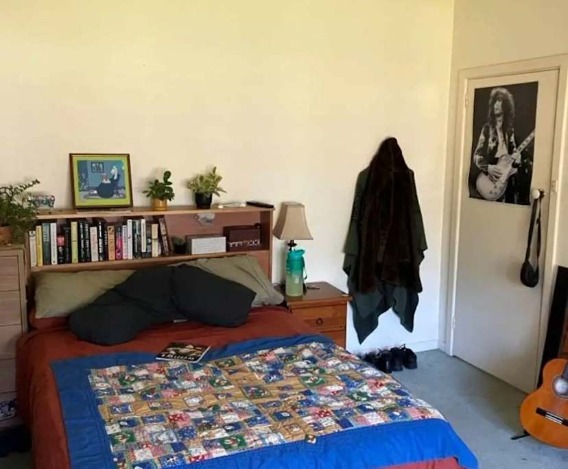 Unfurnished room in a share house