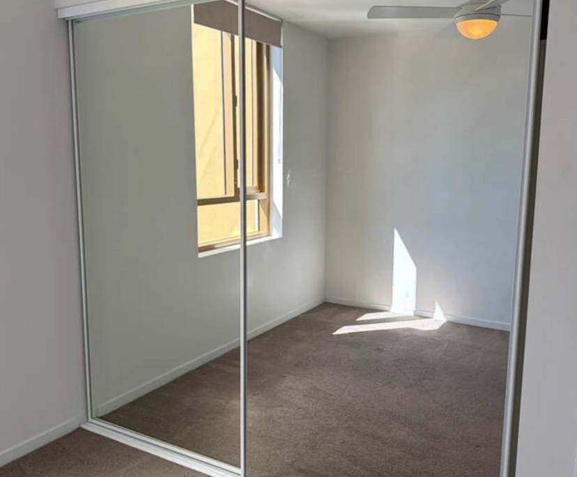Unfurnished room in a share house