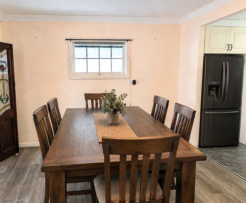 Whole property with 3 rooms for rent