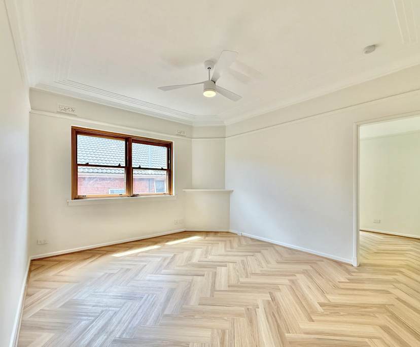 $1,400, Whole-property, 2 bathrooms, Bronte NSW 2024