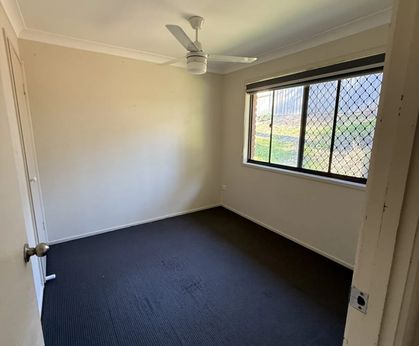 Unfurnished room in a share house