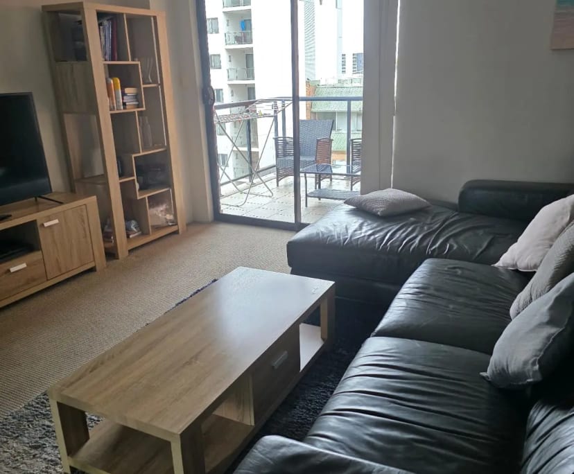 Furnished room in a flatshare