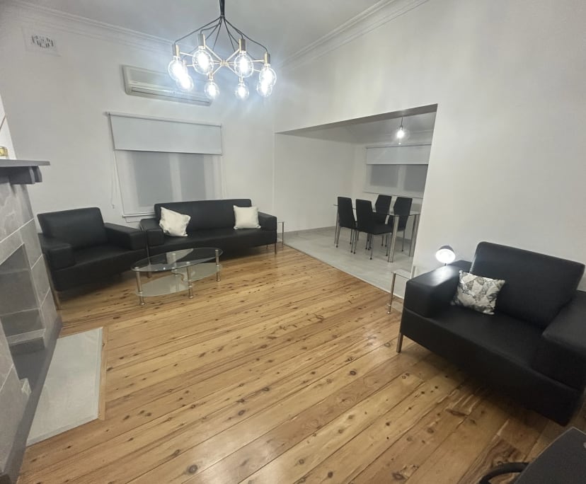 $360, Share-house, 3 bathrooms, Kingsgrove NSW 2208